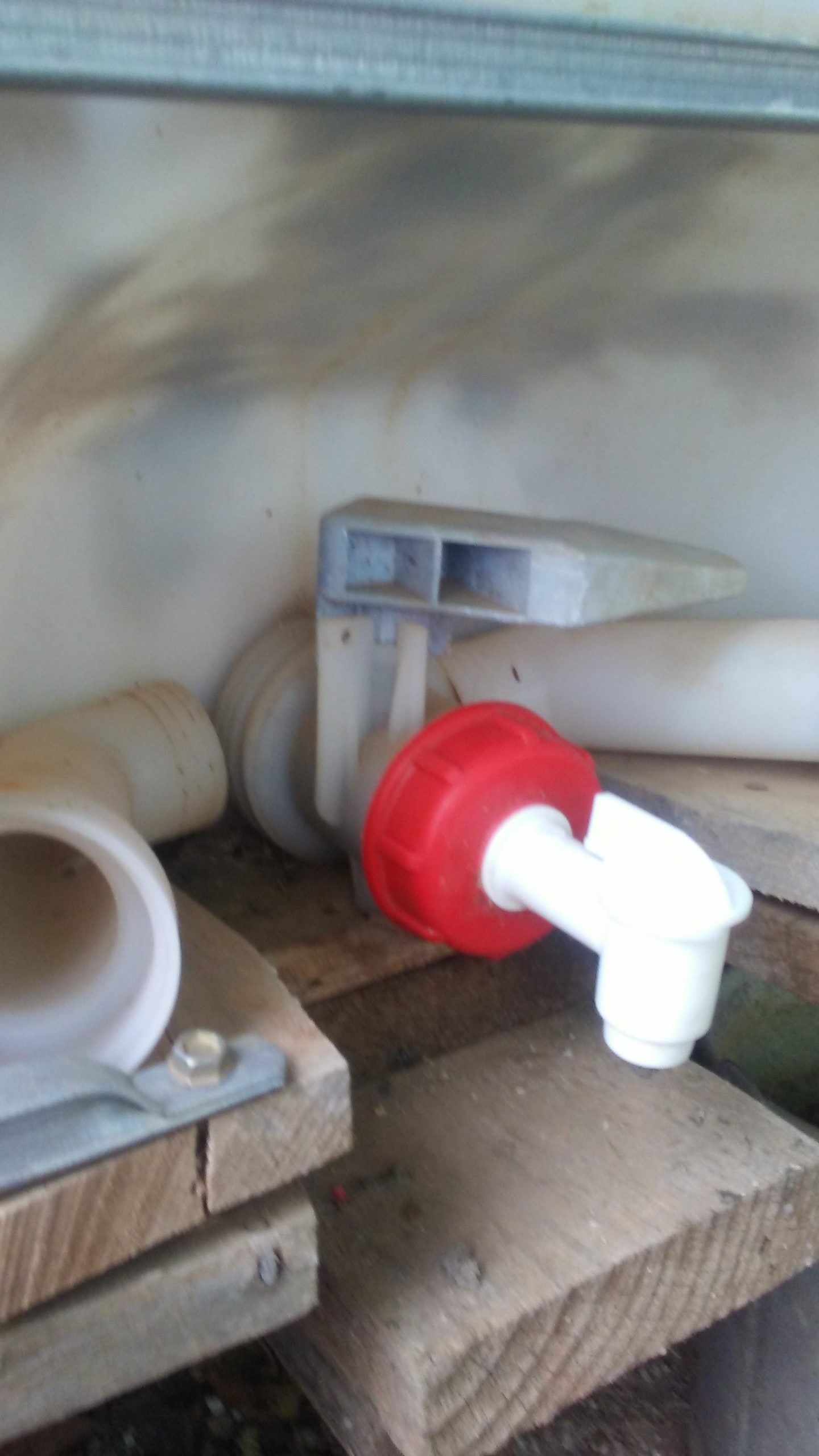 Grifo con Tapón / Tapón con Grifo (Uso Alimentario) Garrafas de 20-25L (Apto para Depósitos / Contenedores / Cubas de 1000L.) - Image 3